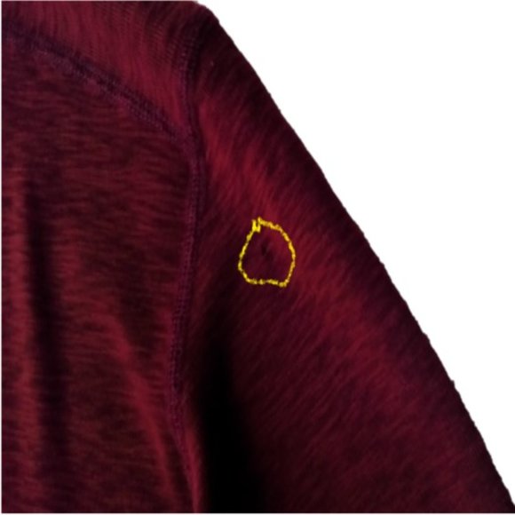 WINGS AND HORNS Base Long Sleeve Henley READ - small hole - Picture 3 of 16